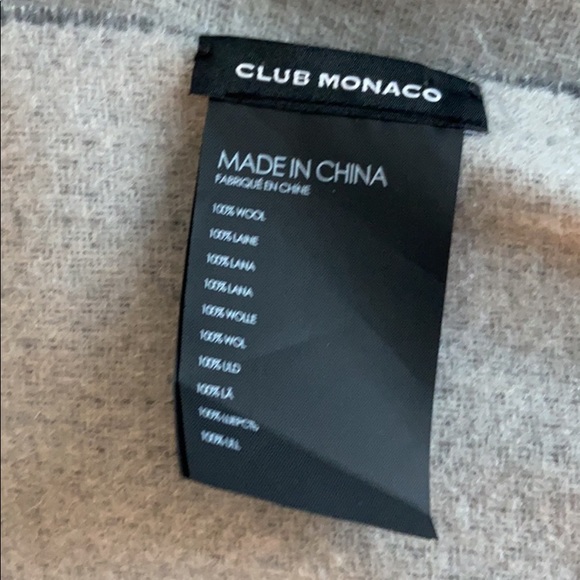 Club Monaco scarf - Picture 2 of 4